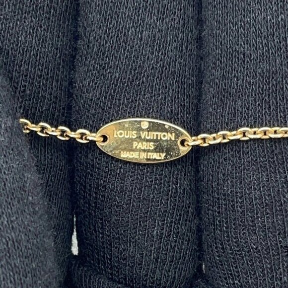 LOUIS VUITTON Collier Essential V Perle Resin(Pearl)/Metal Gold - Picture 8 of 13